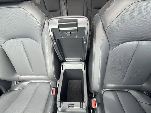 New 2026 Subaru Outback Limited AWD/4WD image 21