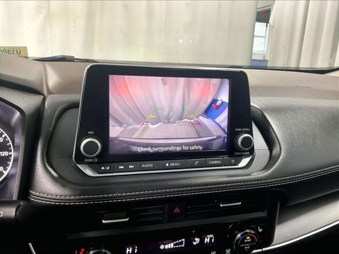 Certified 2023 Nissan Rogue SV w/ SV Premium B Package image 19