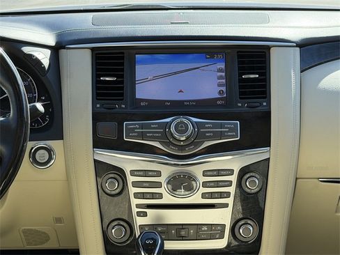 Used 2018 INFINITI QX80 4WD w/ Deluxe Technology Package image 14