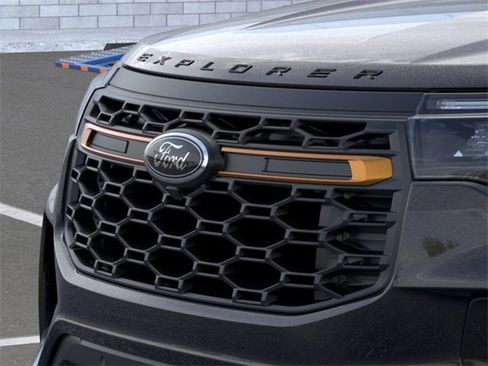 New 2026 Ford Explorer Tremor image 17