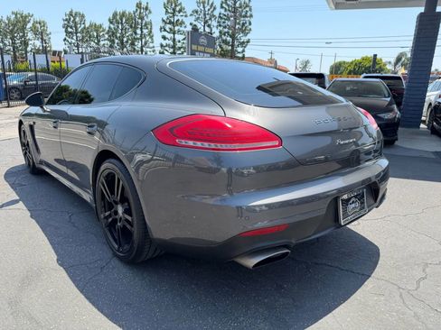 Used 2014 Porsche Panamera 4 AWD/4WD image 23