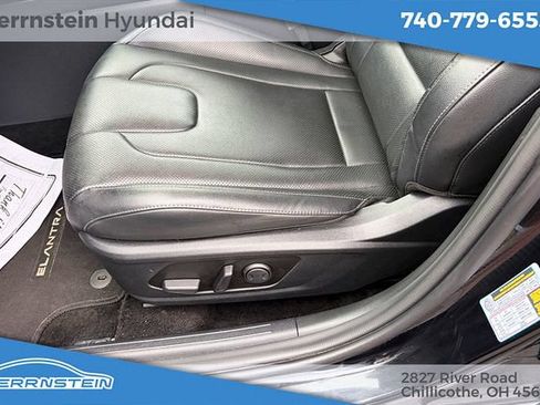 Used 2025 Hyundai Elantra Limited FWD image 11