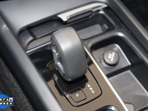 Used 2025 Volvo XC60 B5 Plus image 7