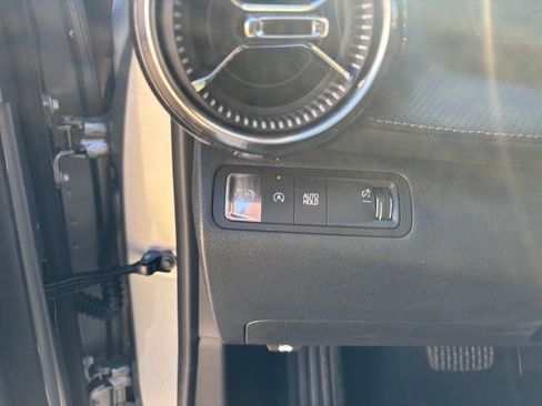 New 2026 Chevrolet Equinox LT w/ Convenience Package II image 22