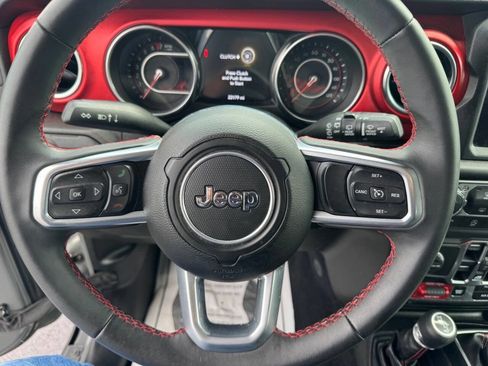 Used 2019 Jeep Wrangler Unlimited Rubicon AWD/4WD image 9