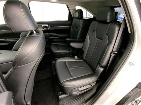 Used 2023 Kia Sorento X-Line EX image 26