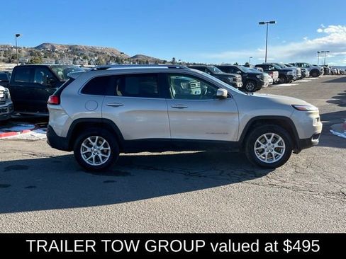 Used 2015 Jeep Cherokee Latitude w/ Comfort/Convenience Group image 7