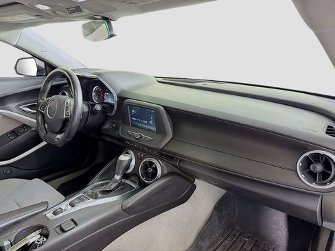 Used 2016 Chevrolet Camaro LT image 29