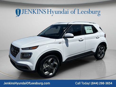 New 2026 Hyundai Venue SEL FWD image 10