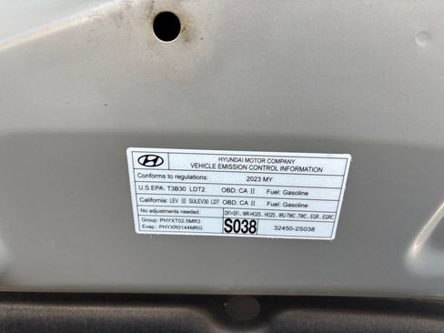 Used 2023 Hyundai Santa Fe SEL image 31