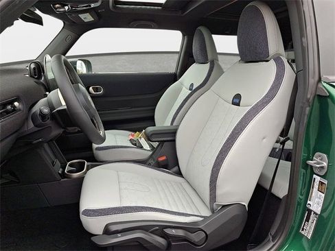 New 2026 MINI Cooper S image 8