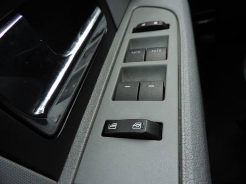 Used 2014 Ford F150 XLT w/ Equipment Group 302A Luxury image 28