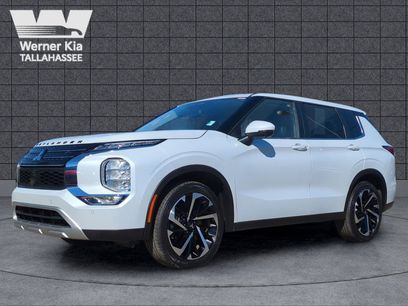 Used 2024 Mitsubishi Outlander SE