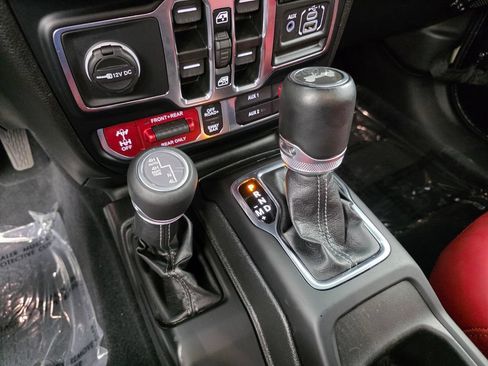 Used 2024 Jeep Wrangler Unlimited Rubicon 392 AWD/4WD image 24