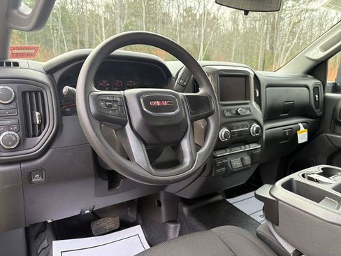 New 2026 GMC Sierra 2500 Pro w/ X31 Off-Road Package AWD/4WD image 13