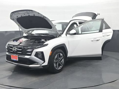 Used 2026 Hyundai Tucson SEL Plus FWD image 37