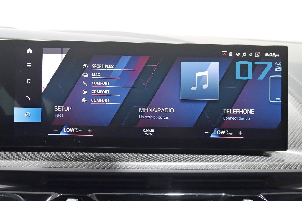 Used 2023 BMW XM AWD/4WD image 16