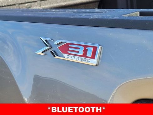 New 2026 GMC Sierra 2500 SLT image 8