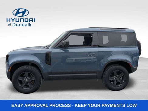 Used 2022 Land Rover Defender 90 image 2