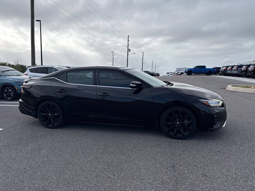 Used 2020 Nissan Maxima SR w/ Sport Mat Group FWD image 1