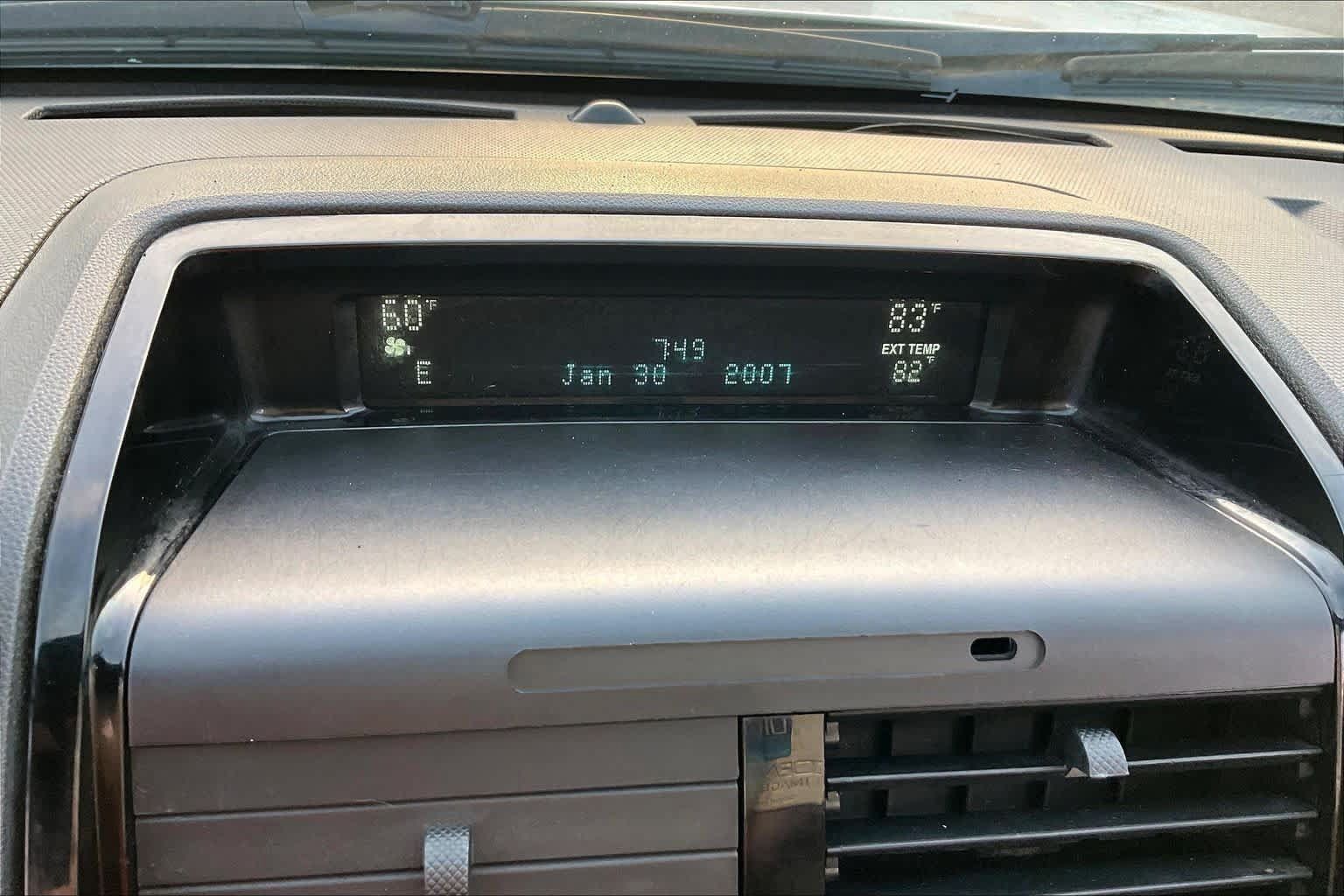 Used 2012 Ford Escape Limited FWD image 34