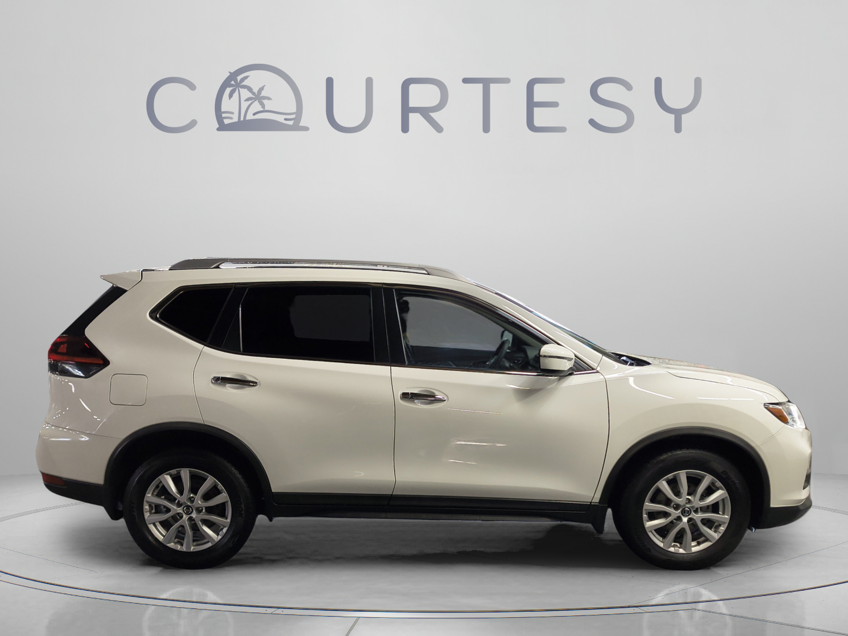 Certified 2020 Nissan Rogue SV FWD image 8