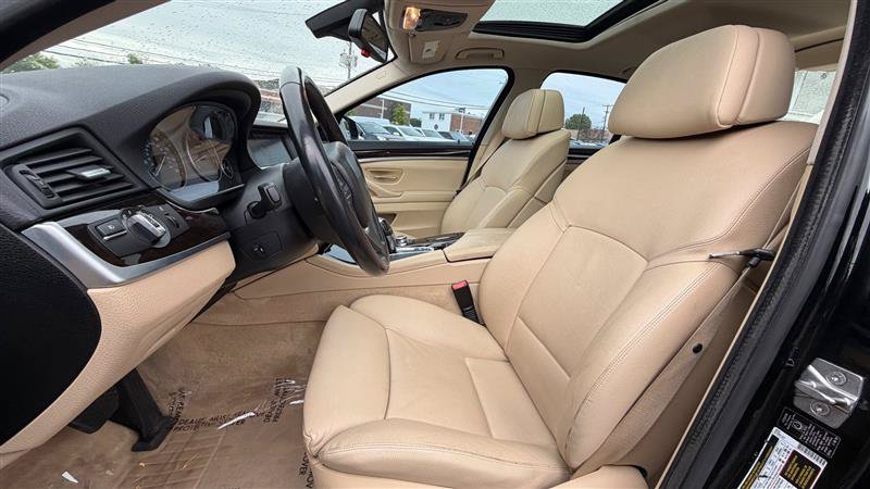Used 2011 BMW 535i Sedan RWD image 23