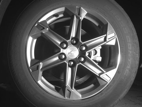 Used 2025 Chevrolet Blazer LT FWD image 14