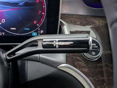 Used 2026 Mercedes-Benz GLC 300 image 12