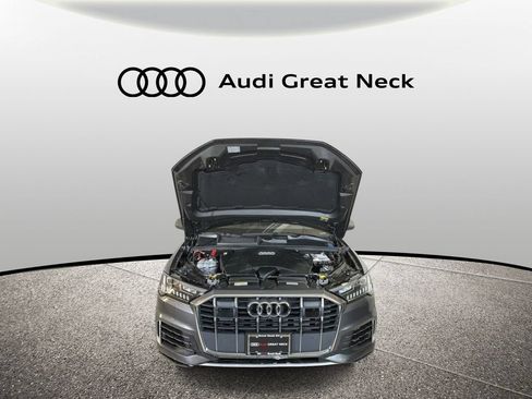 Used 2023 Audi Q7 3.0T Premium Plus w/ Premium Plus Package AWD/4WD image 11
