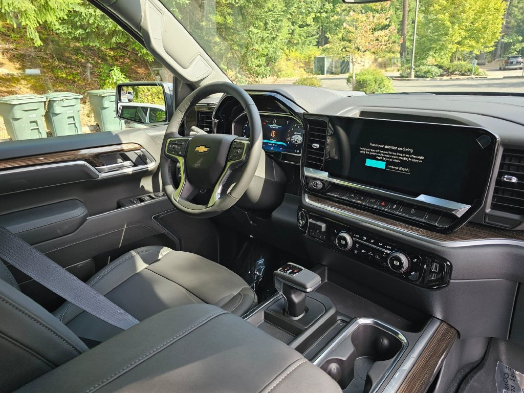 New 2026 Chevrolet Silverado 1500 LT w/ Z71 Off-Road Package AWD/4WD image 10