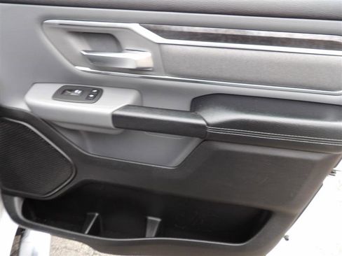 Used 2019 RAM 1500 Big Horn image 15