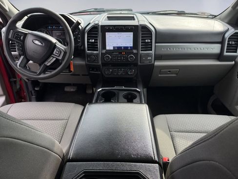 Used 2020 Ford F350 XLT w/ XLT Premium Package AWD/4WD image 13