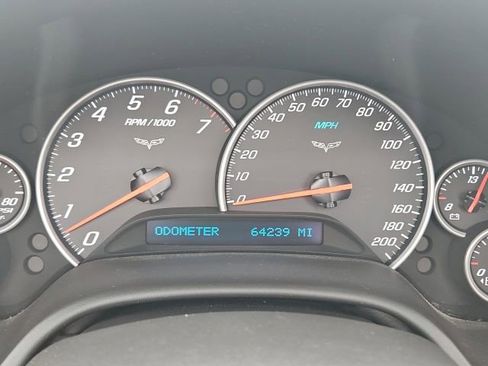 Used 2006 Chevrolet Corvette Convertible w/ Preferred Equipment Group RWD image 27