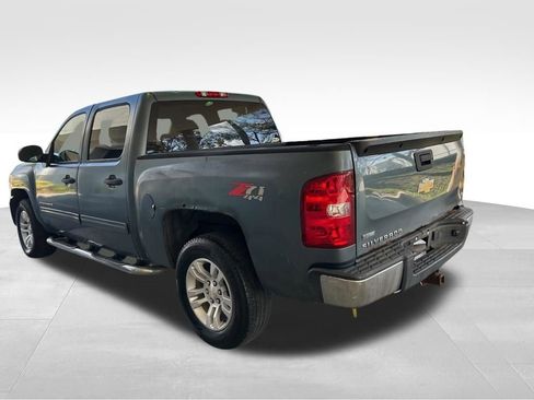 Used 2011 Chevrolet Silverado 1500 LT image 4