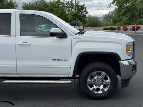 Used 2019 GMC Sierra 2500 SLE AWD/4WD image 10