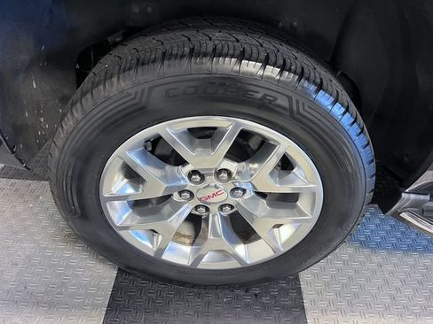 Used 2017 GMC Yukon SLT w/ Open Road Package RWD image 13