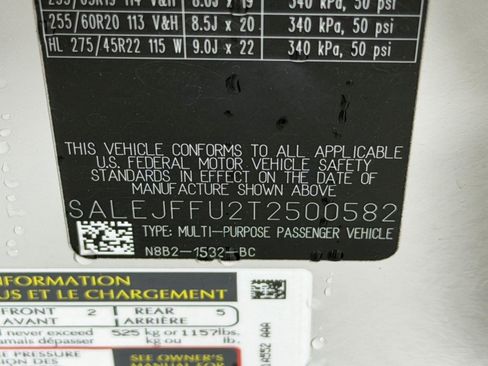 Used 2026 Land Rover Defender 130 S image 19