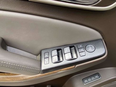 Used 2020 GMC Yukon Denali w/ Open Road Package image 14