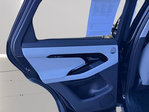 Certified 2025 Land Rover Range Rover Evoque S image 30