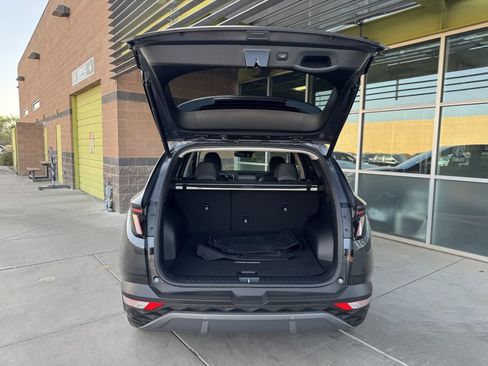 Used 2024 Hyundai Tucson Limited image 38