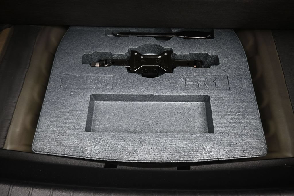Used 2024 Nissan Altima 2.5 S FWD image 43