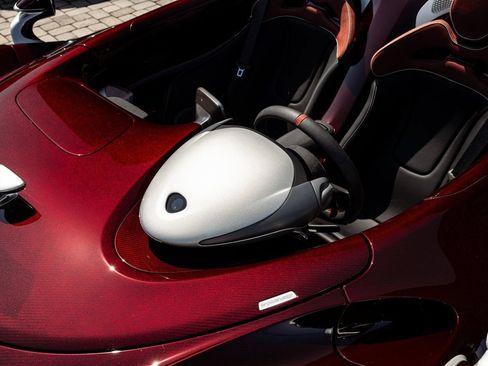 Used 2021 McLaren Elva RWD image 42