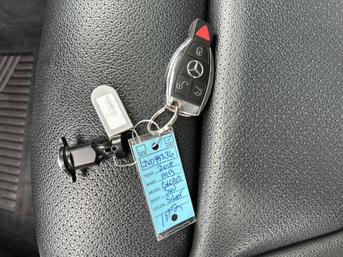 Certified 2018 Mercedes-Benz GLC 300 4MATIC image 36