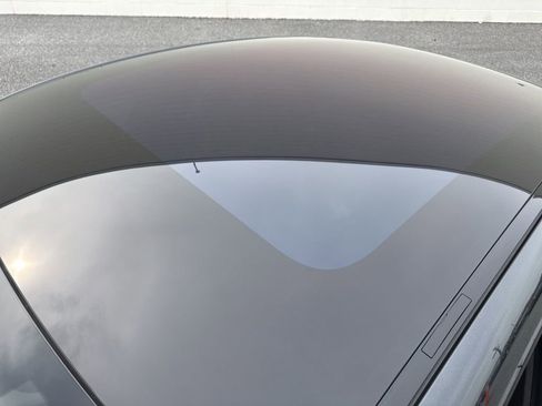 Used 2020 Porsche Taycan Turbo image 40