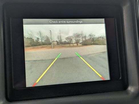 Used 2023 Dodge Challenger SXT w/ Blacktop Package image 11