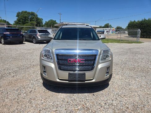 Used 2013 GMC Terrain SLE FWD image 2