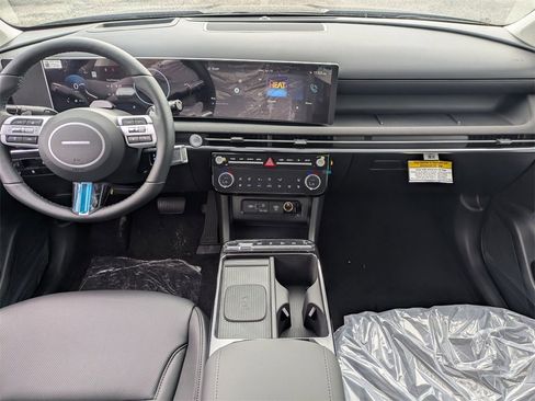 New 2026 Hyundai Tucson Limited image 16