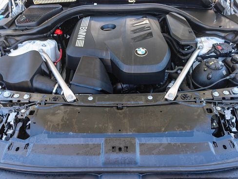 Used 2024 BMW 530i w/ Convenience Package RWD image 27