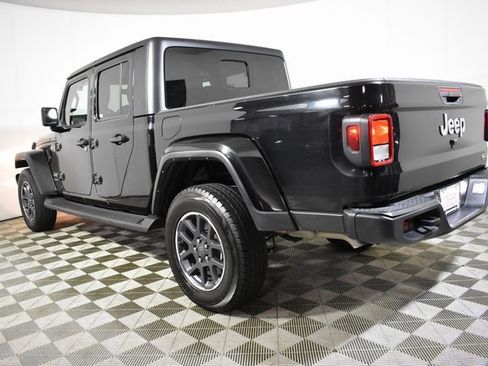 Used 2023 Jeep Gladiator Overland image 6